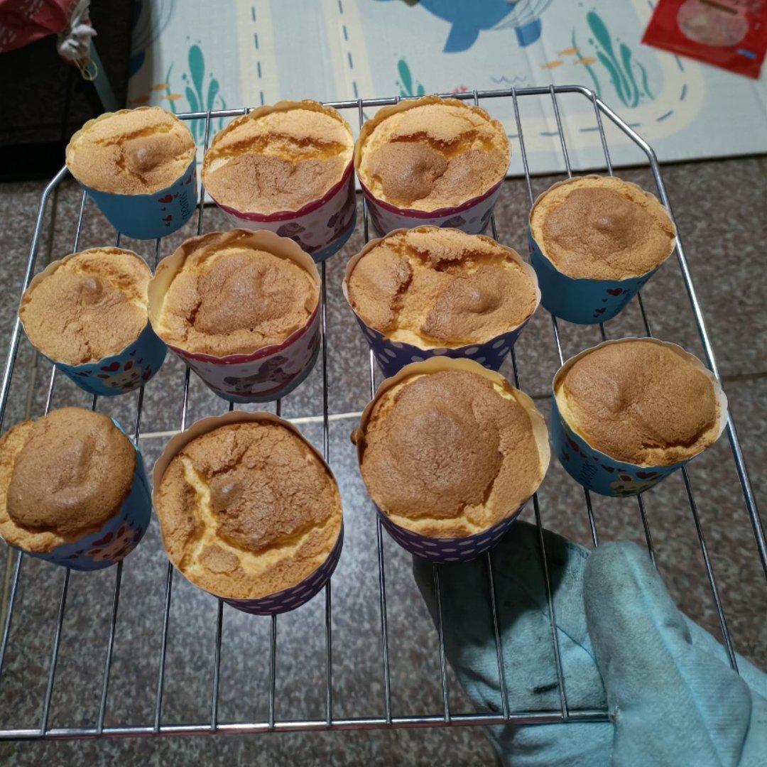 一次成功纸杯蛋糕  8英寸杯的量