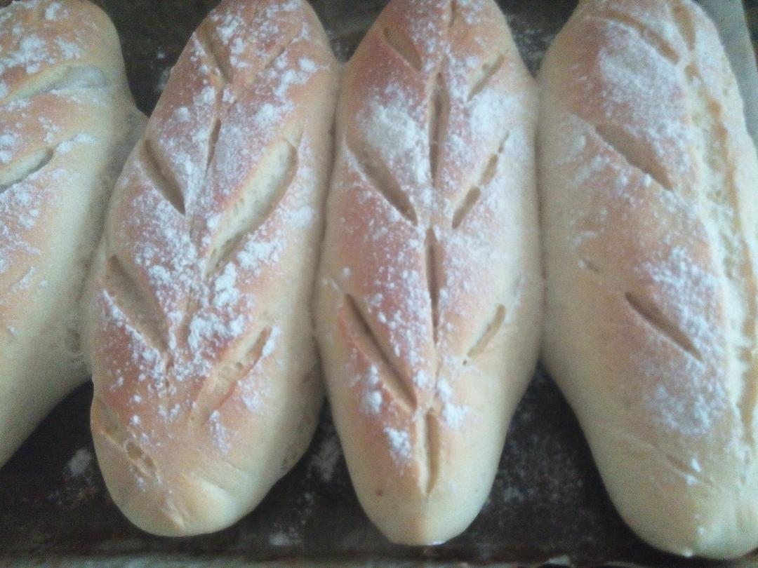 红豆/肉松麻薯软欧面包+石榴茶【曼食慢语】