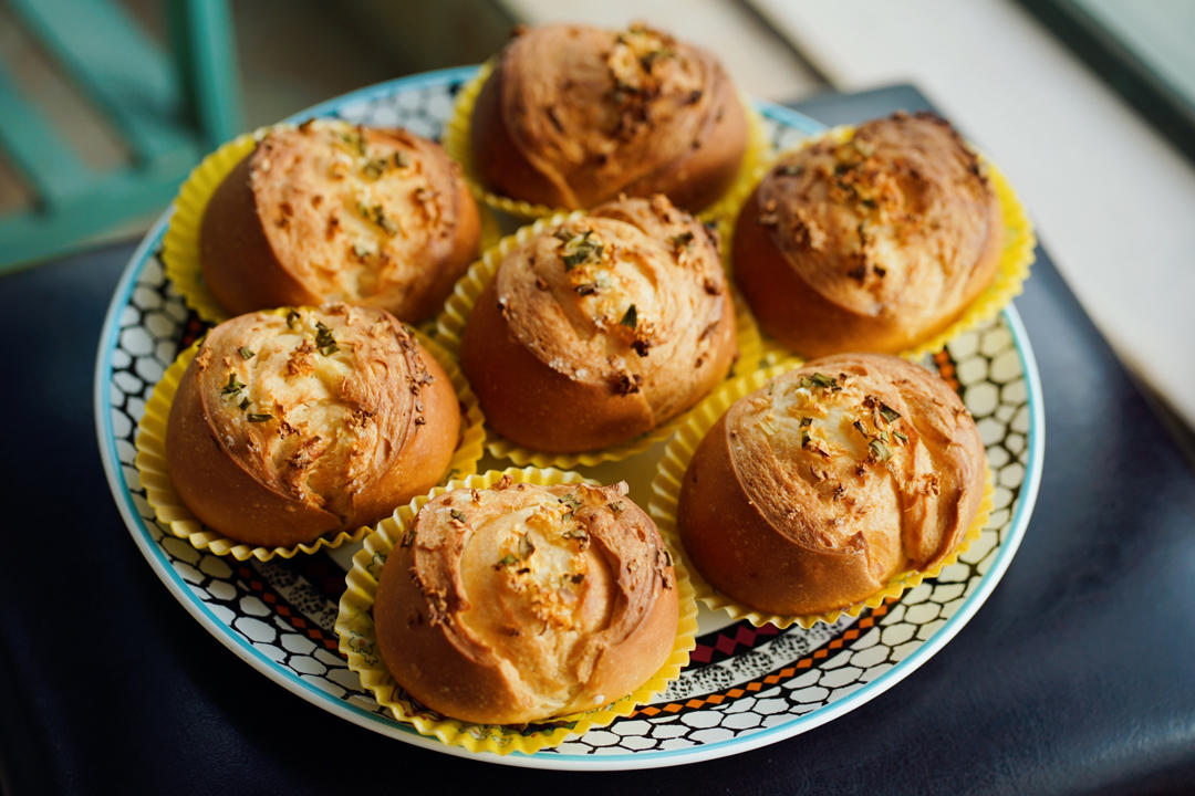 一次发酵，满屋飘香巨好吃的蒜香面包