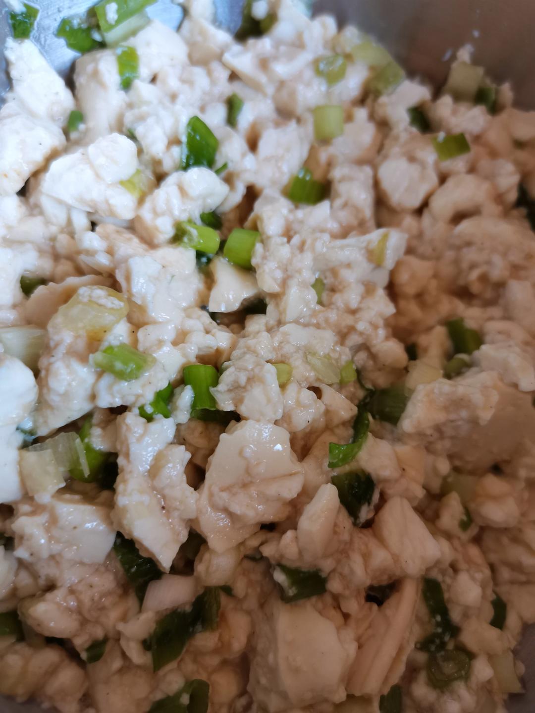 家庭版小葱拌豆腐😋