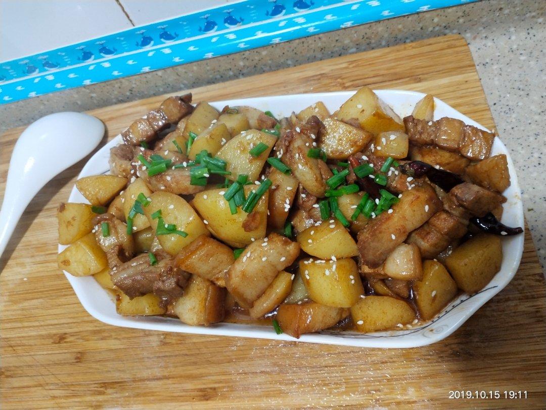 【万能红烧公式】琳哥的土豆红烧肉