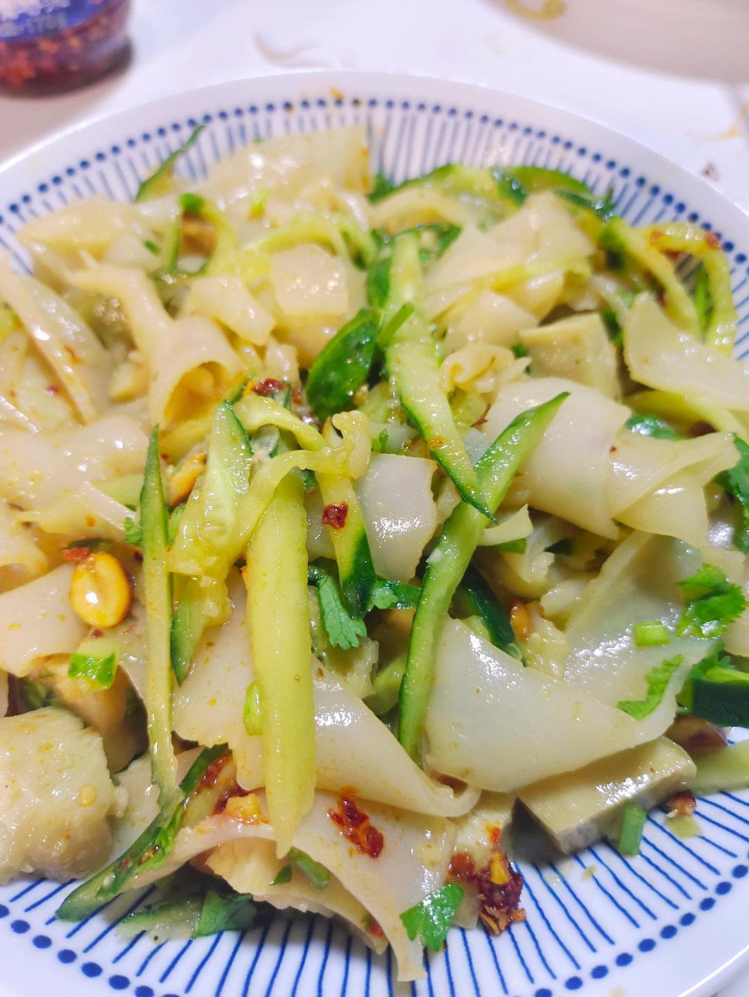 凉皮-家庭自制（告诉你自己做更劲道的秘诀）