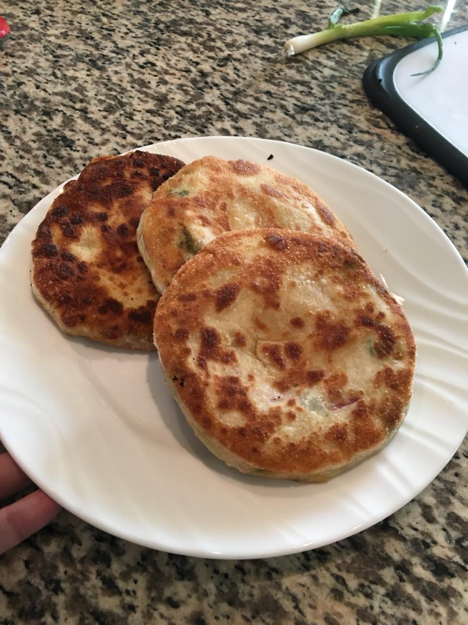 家常葱油饼