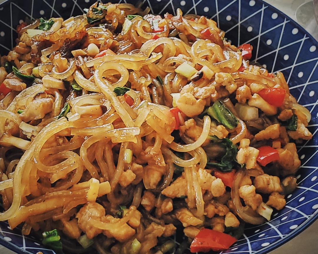 厨师长教你：“蚂蚁上树”的家常做法，非常详细的讲解