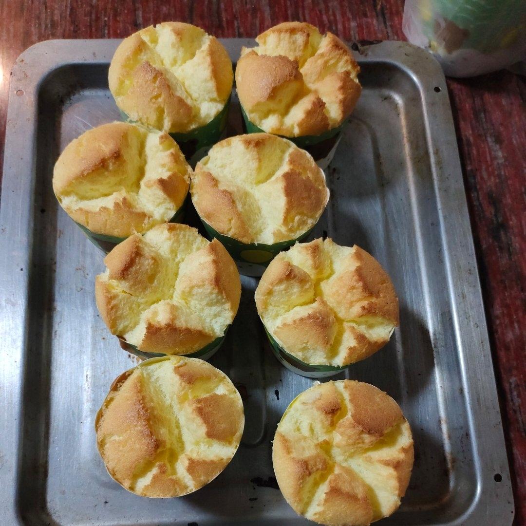 棉花纸杯蛋糕