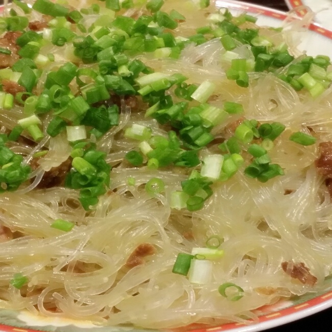 蚂蚁上树