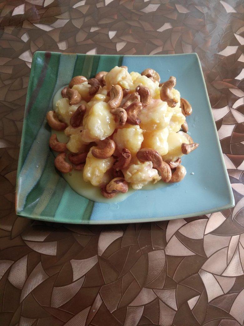 欢喜做年菜：鲜橙腰果沙拉酥虾