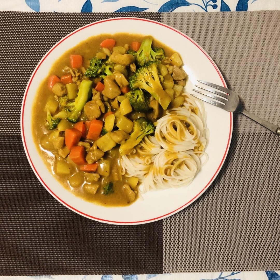 零失败日式咖喱鸡肉饭！！最正宗日本家庭做法！简单又好吃！