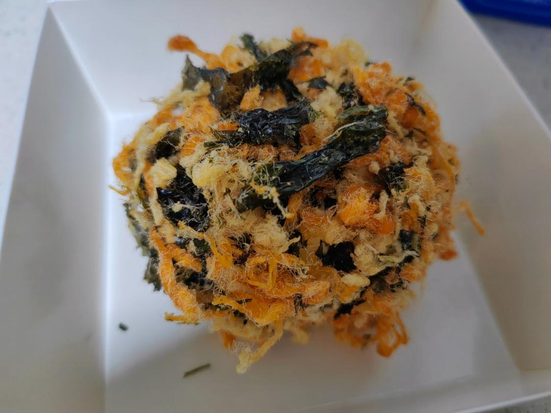 美味海苔肉松小贝