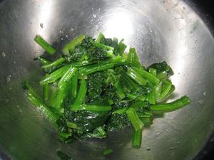 虾仁拌菠菜的做法 步骤7