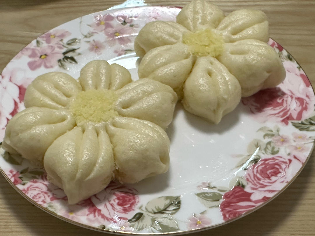 椰蓉花卷，无需发酵仅一次松弛就能无比松软！隔夜不变硬，比面包还好吃