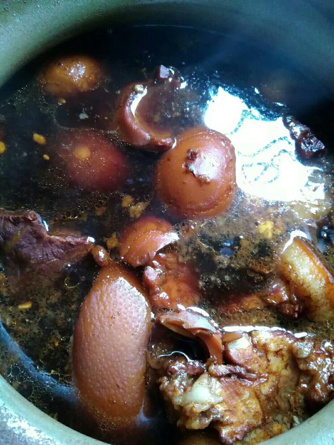 李lee李做的猪脚醋