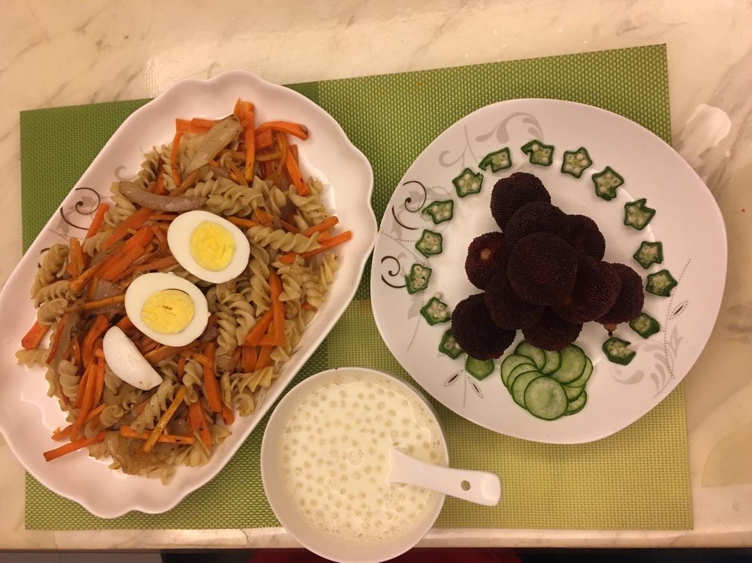 【番茄肉酱意面】