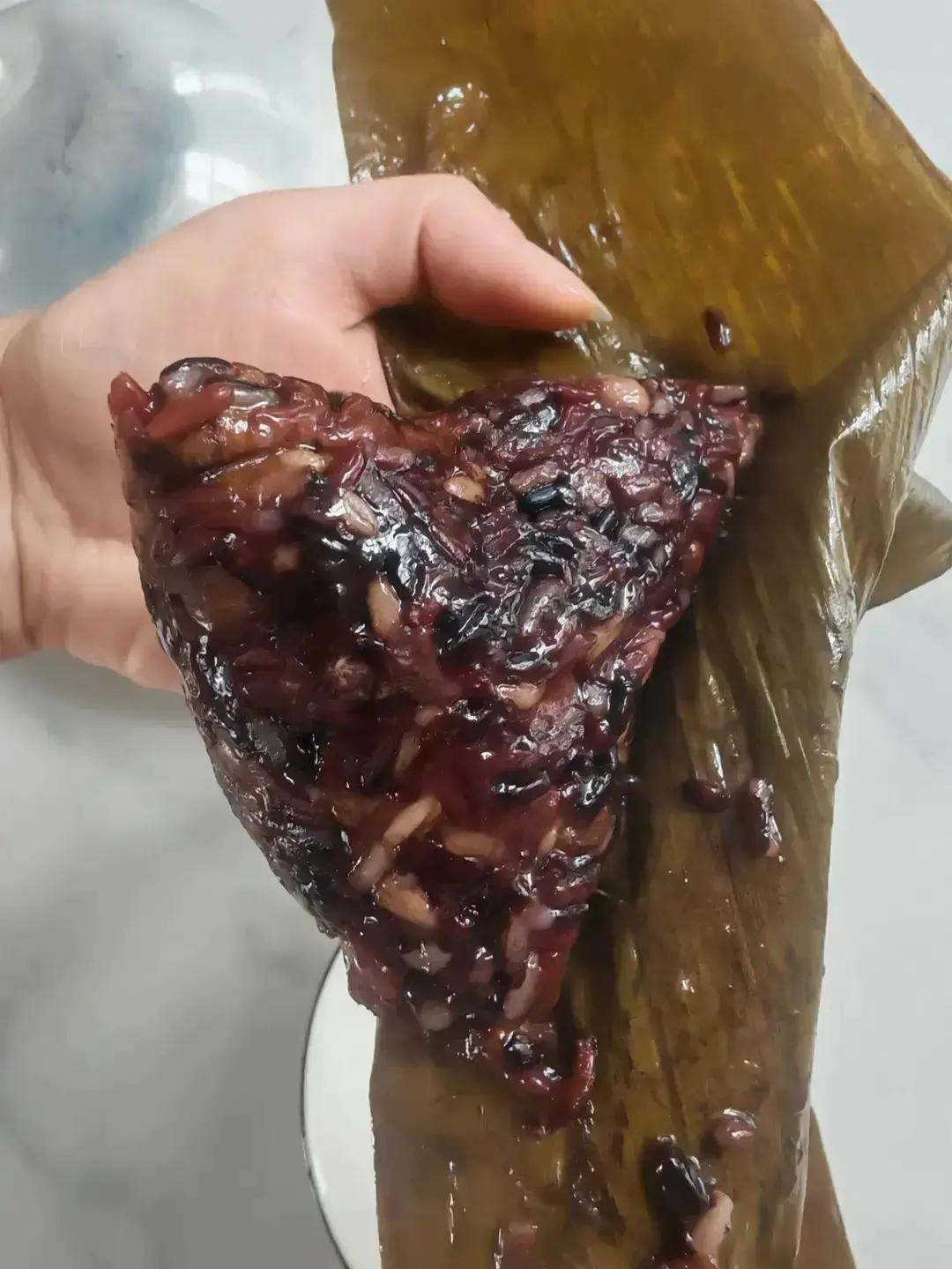 潮汕口味咸蛋黄肉粽