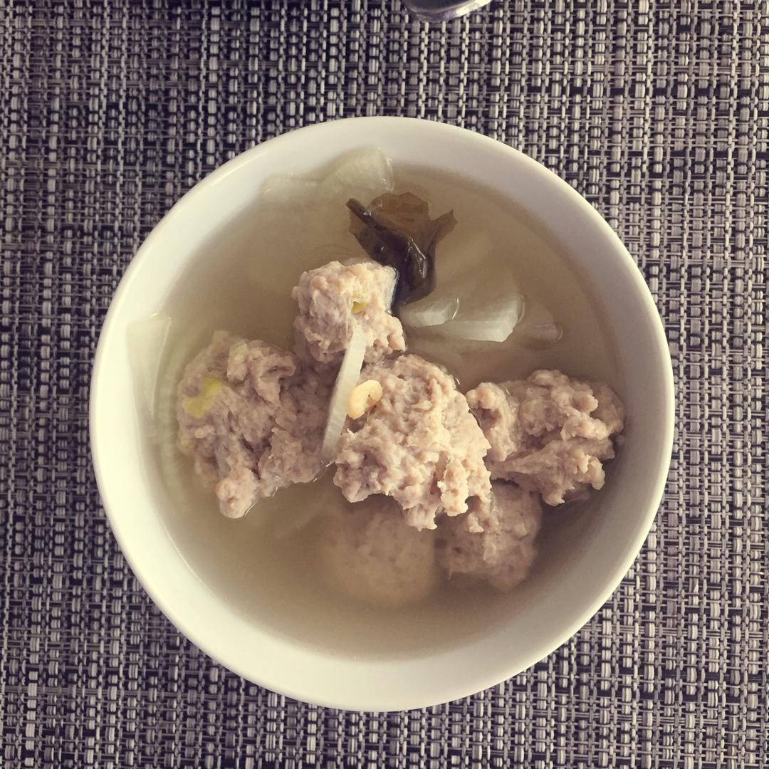 牛肉萝卜汤