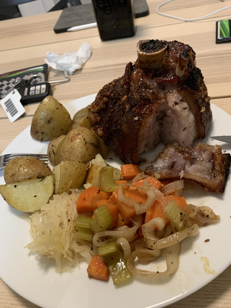 另一个远方做的德国烤猪肘