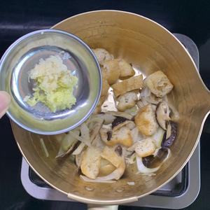 日式豆乳味噌乌冬面的做法 步骤6