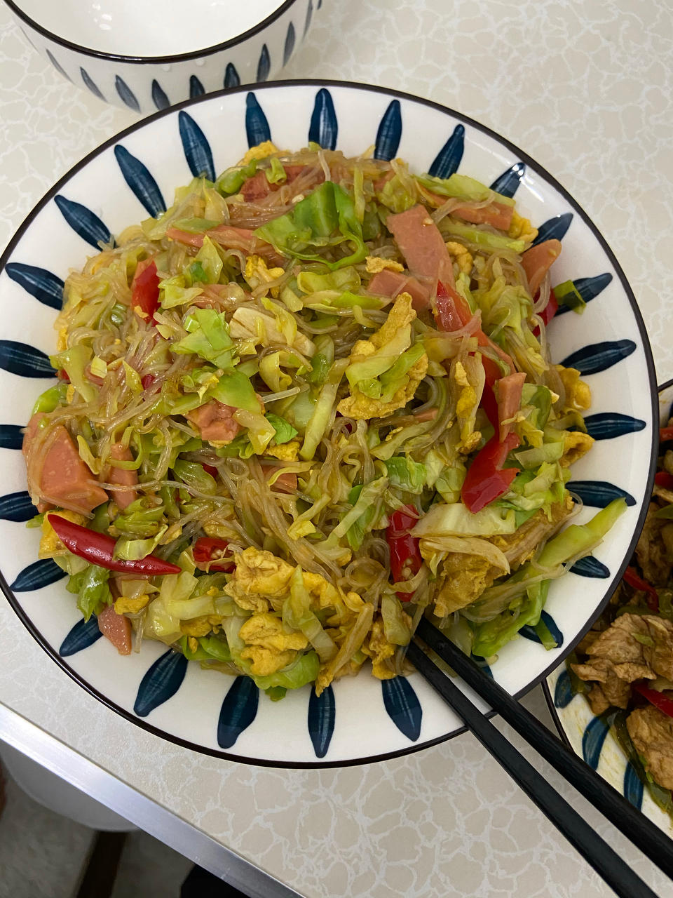 卷心菜炒粉丝 Glass noodles with Cabbage