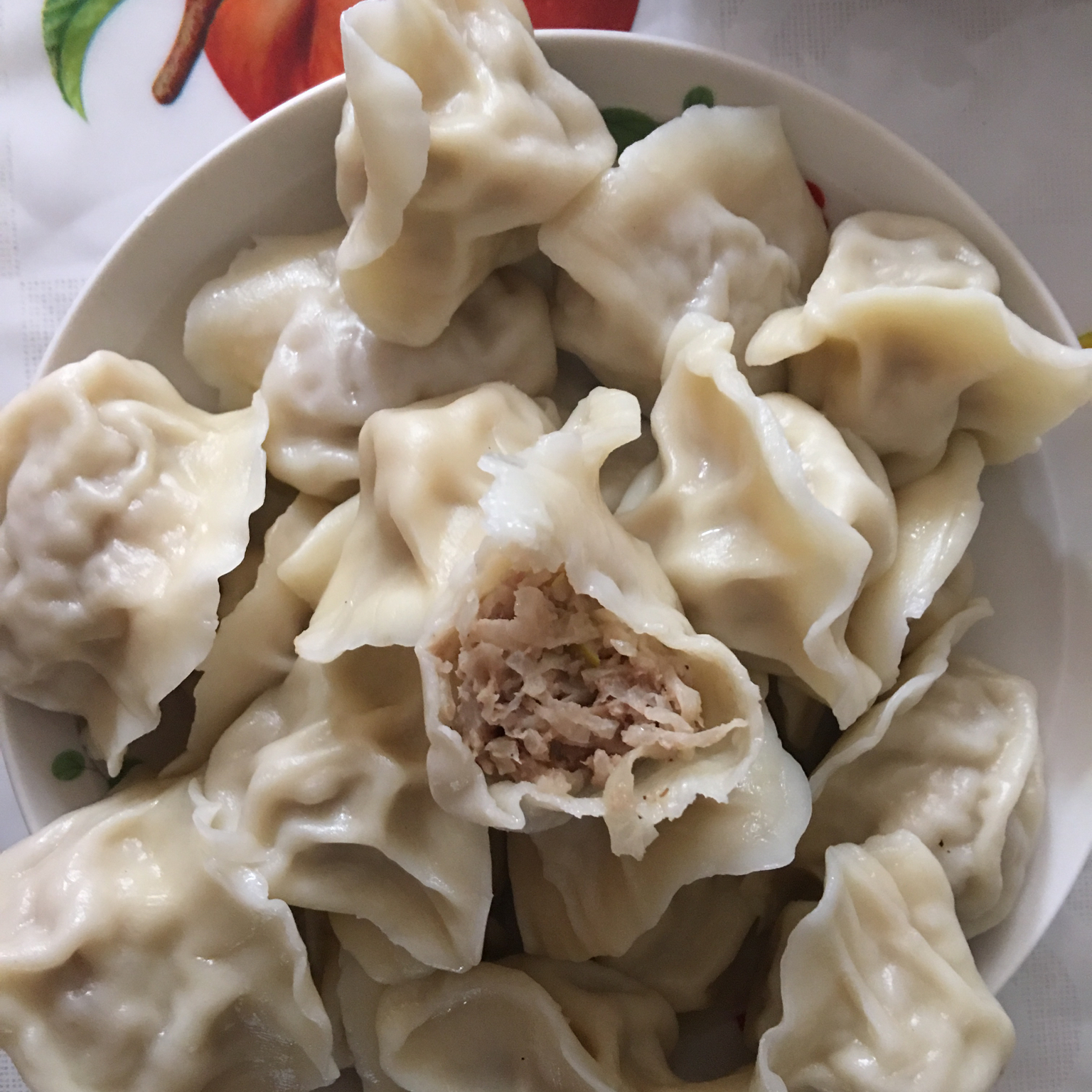 白萝卜丝水饺
