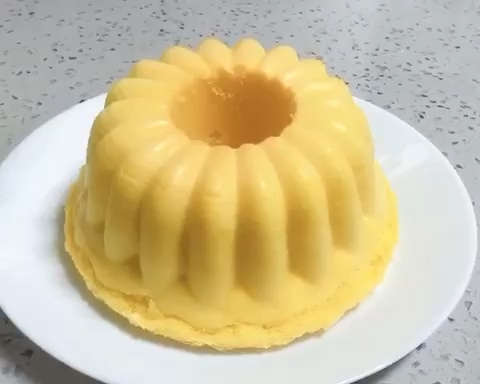 无糖无油纯蛋黄宝宝酸奶蛋糕（水浴法）的做法