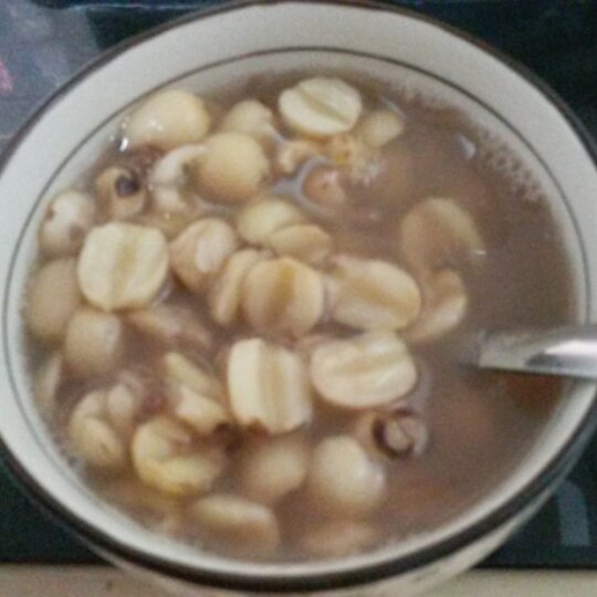 冰糖炖莲子