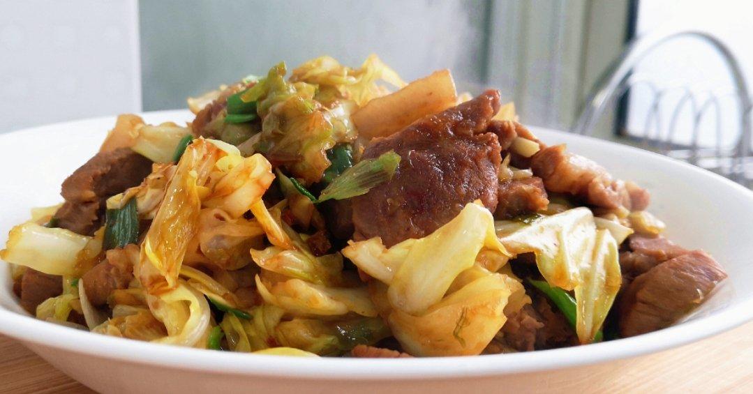包菜炒肉