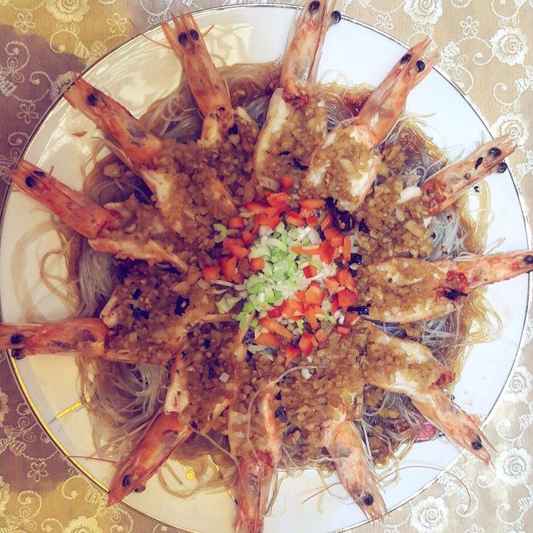 蒜蓉粉丝蒸虾
