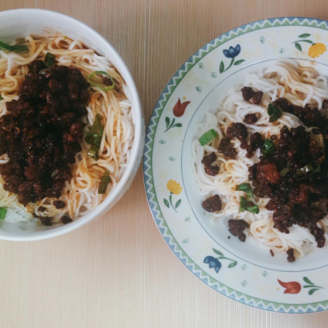 永远吃不腻的古早味臊子面