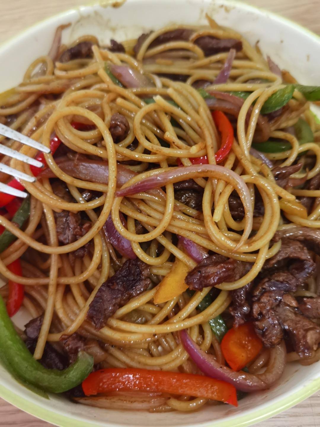 比餐厅好吃的黑椒牛柳意面🍝零失败简单教程