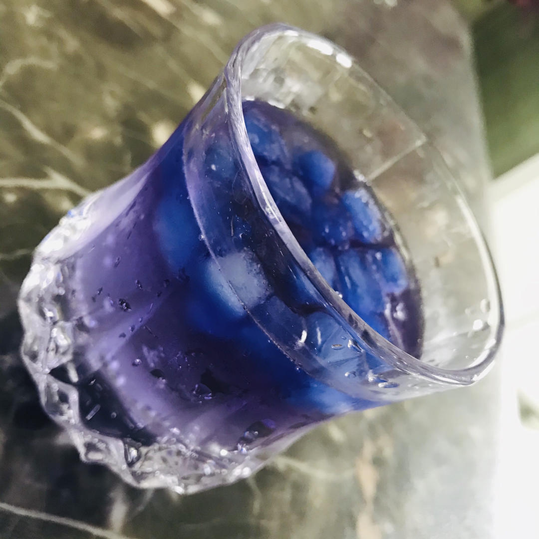 梦幻蝶豆花饮料 Natural Blue Soda