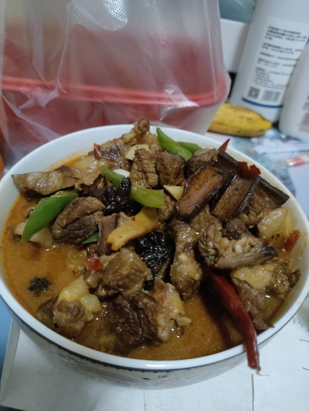 牛腩牛肉火锅 牛腩干锅 湘菜湖南菜