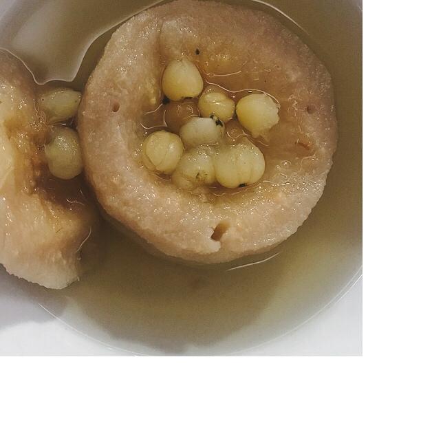 川贝冰糖炖雪梨