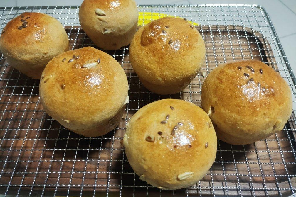 碗转曲尘花做的全麦英式马芬(一发版)