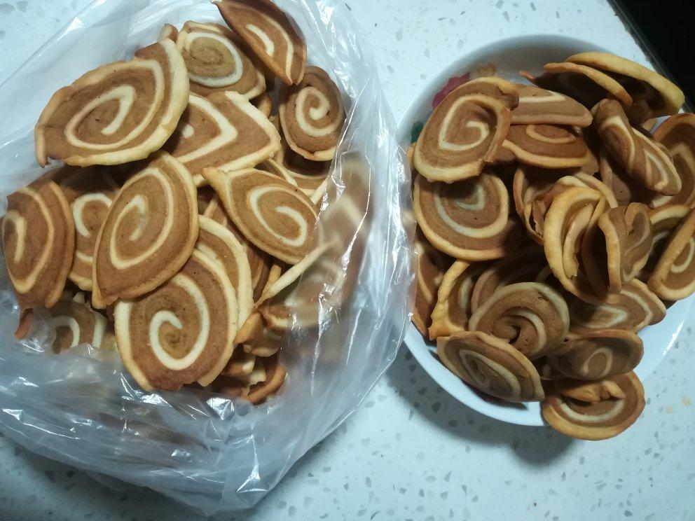 “猫耳朵”零食🥰咸、甜两种口味