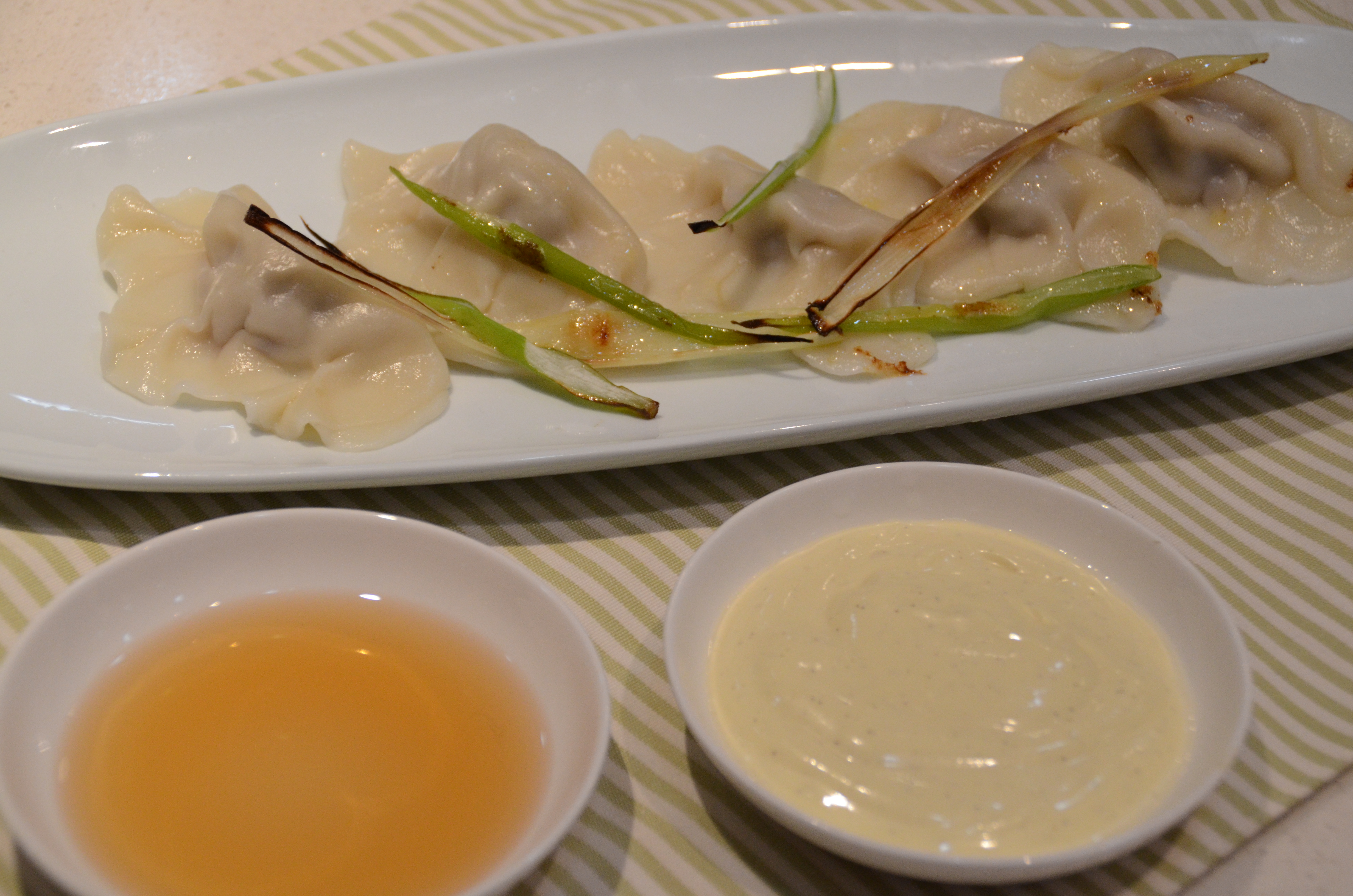 芹菜胡萝卜猪肉水饺