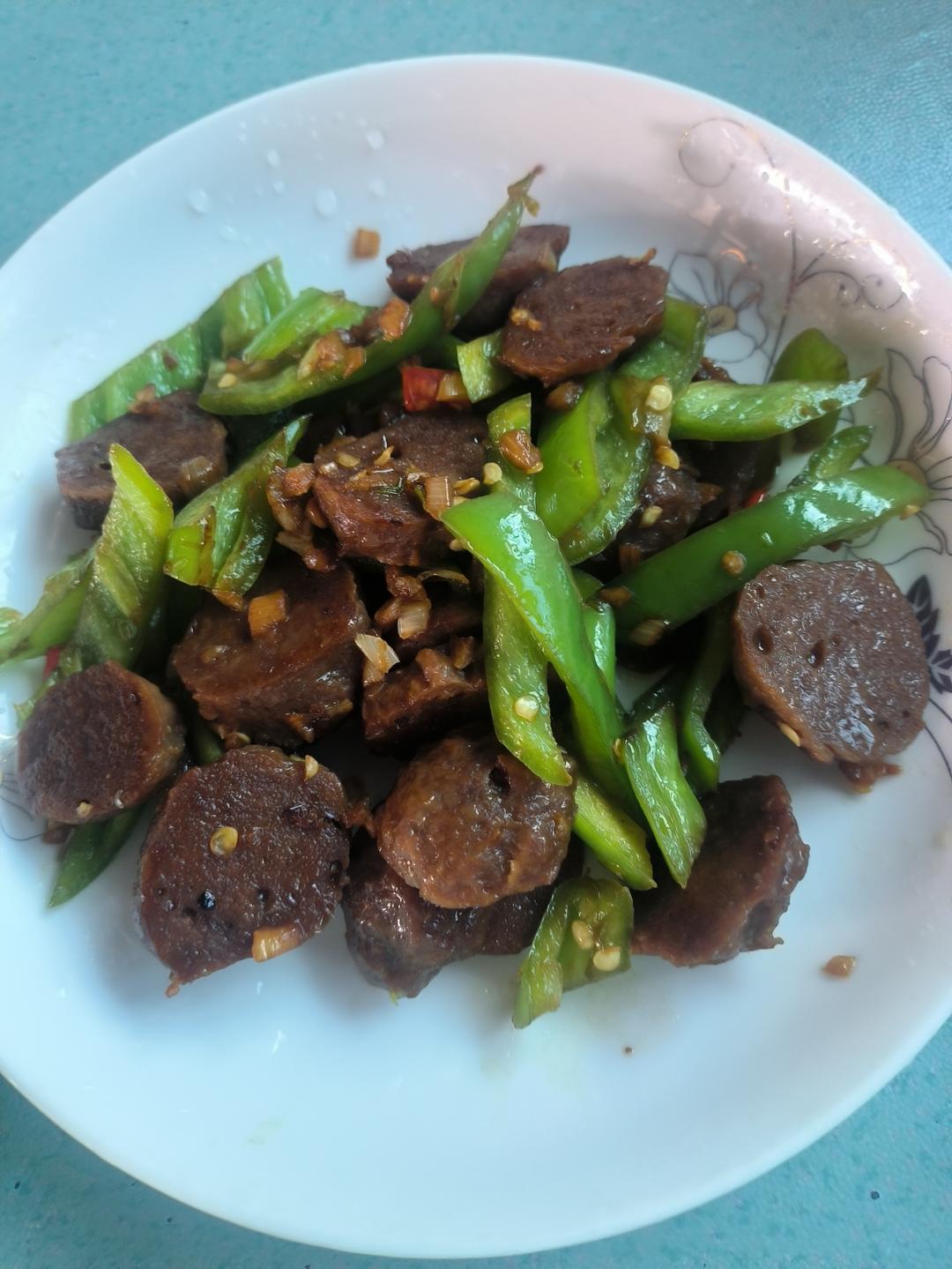 今日菜谱：香炒牛肉丸