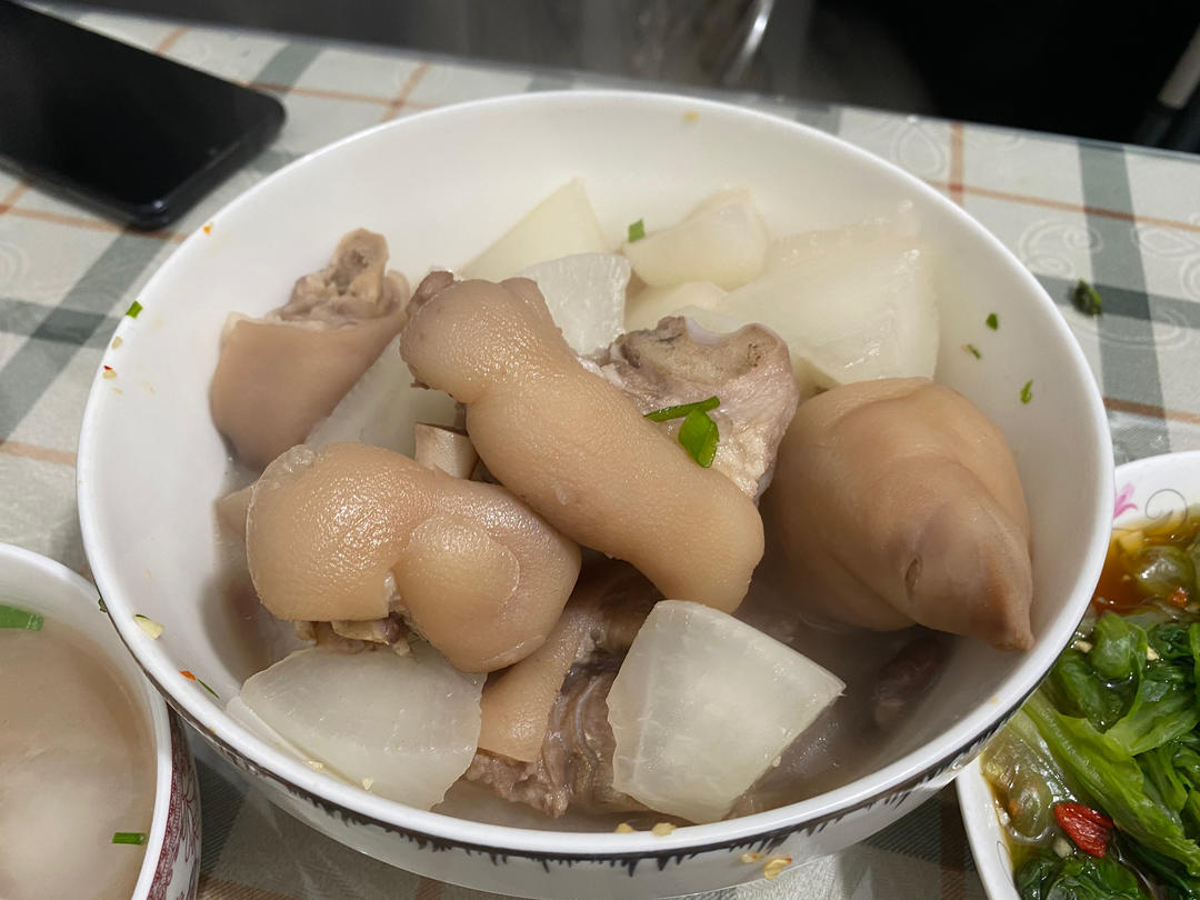 老妈蹄花汤