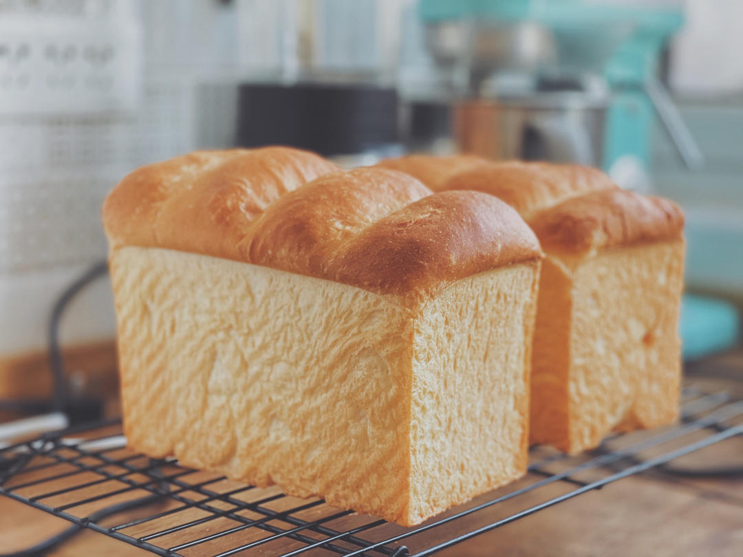 一口惊艳的鲜奶吐司