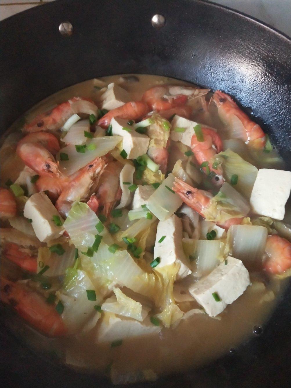 鲜虾白菜豆腐煲