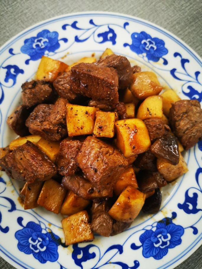 黑胡椒杏鲍菇牛肉粒