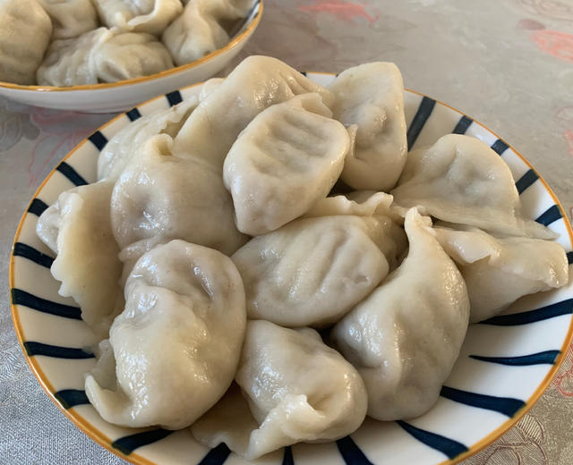 牛肉酸菜馅儿 牛肉酸菜馅儿