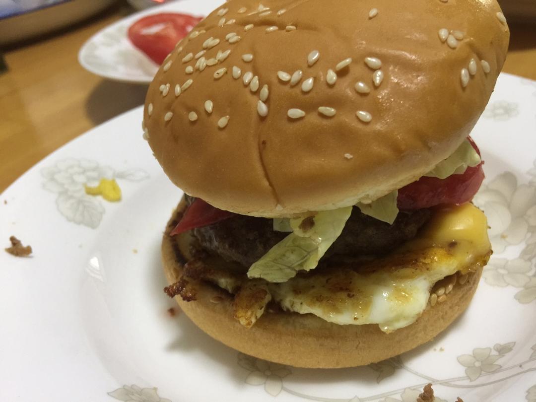 汉堡包牛肉饼