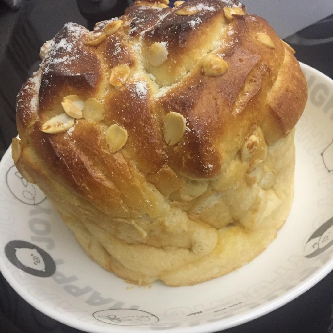 日式香浓炼乳面包