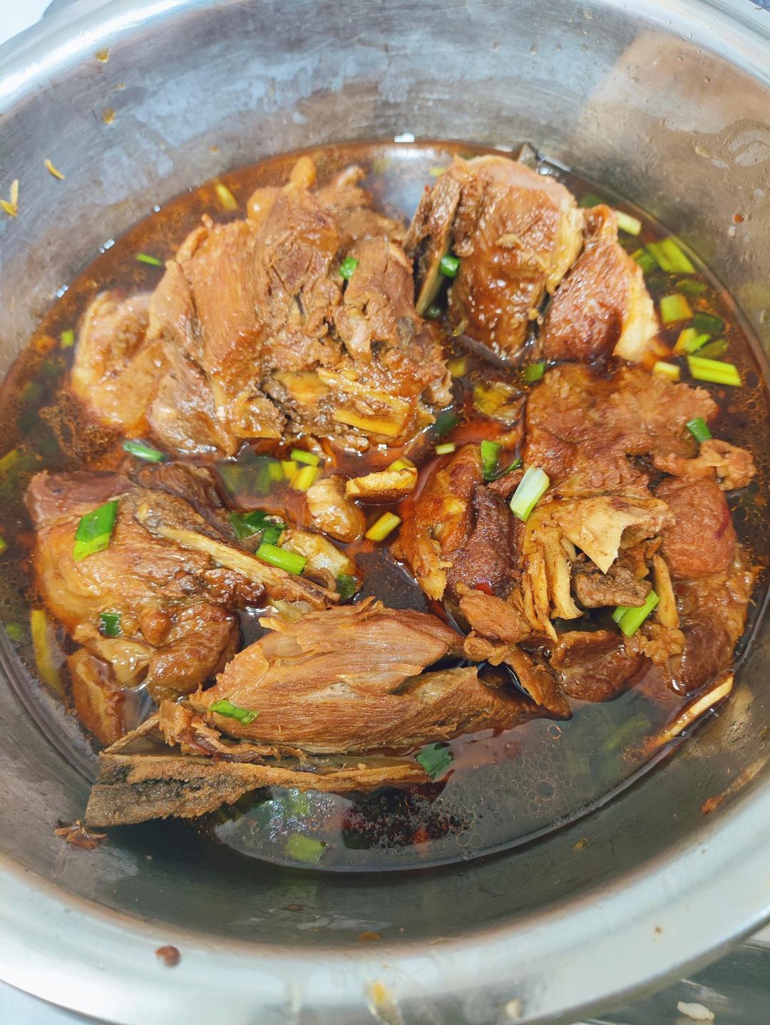 电饭锅版大骨头