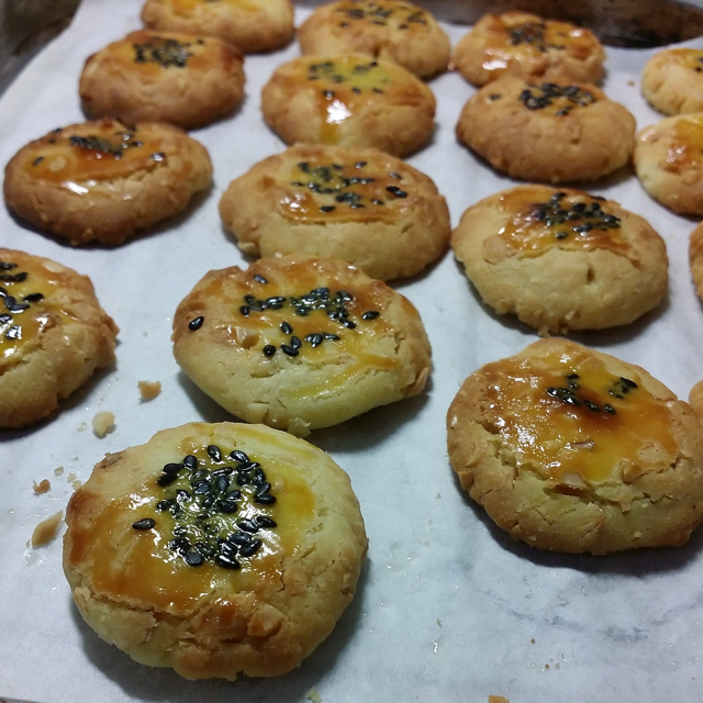 美味花生小小酥