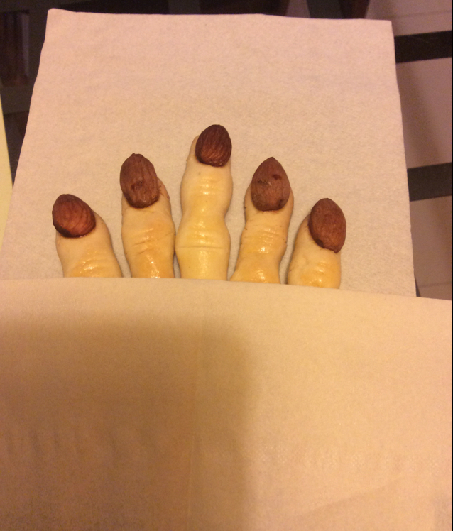 【万圣节】万圣节女巫手指饼干—美的T7-L382B智烤大师