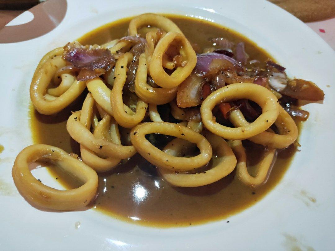 黄油蒜香鱿鱼圈