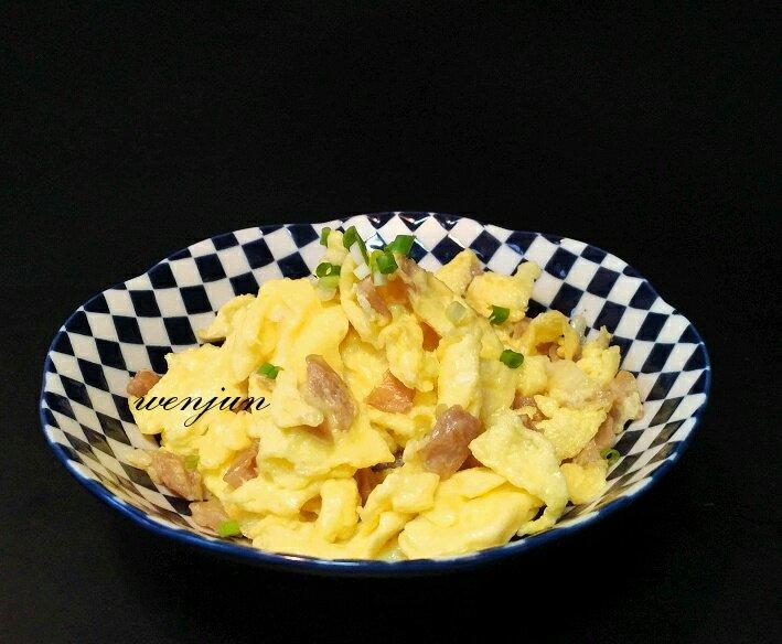 私厨文君做的萝卜干炒蛋