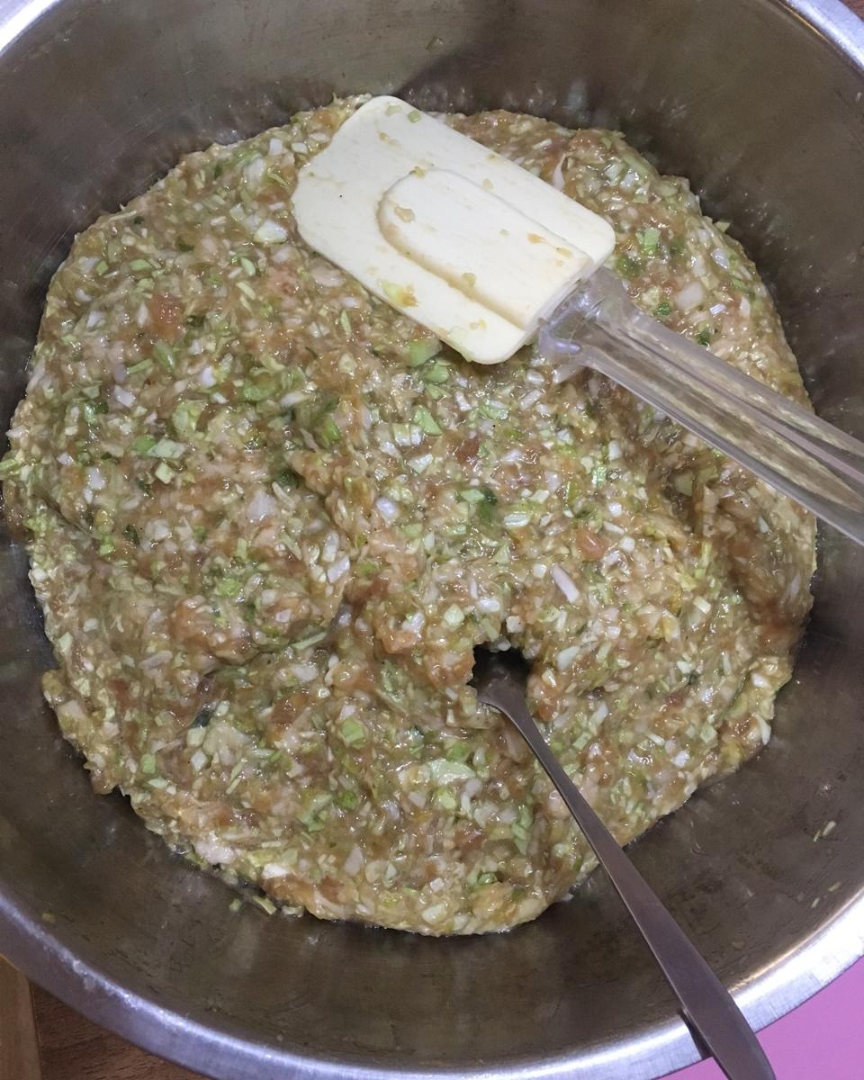 包菜猪肉水饺【附带饺子皮做法】