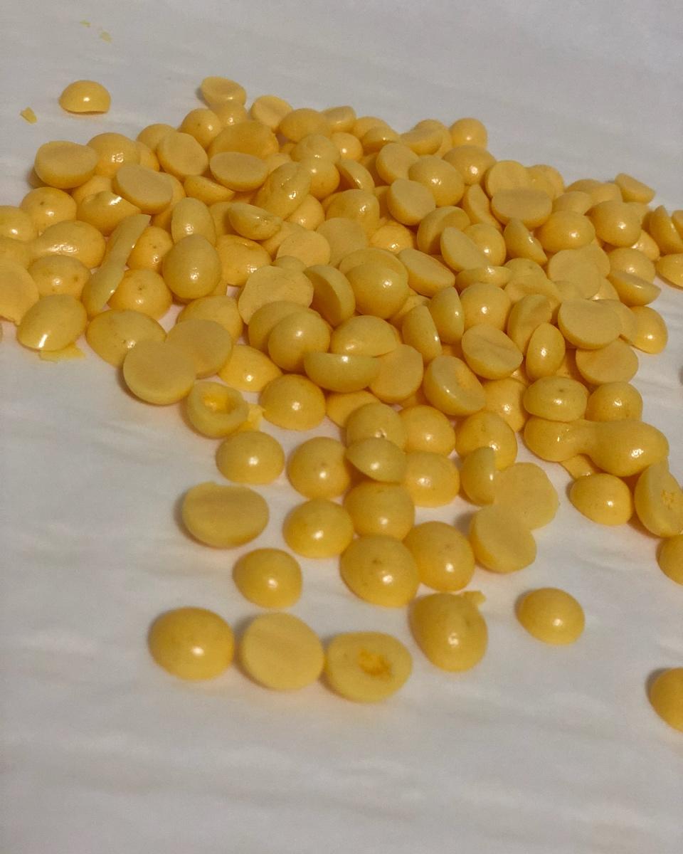 入口即化的无添加蛋黄溶豆